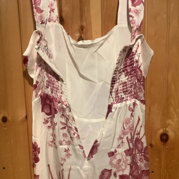 New REFORMATION Earl silk dress - Picture 10 of 11